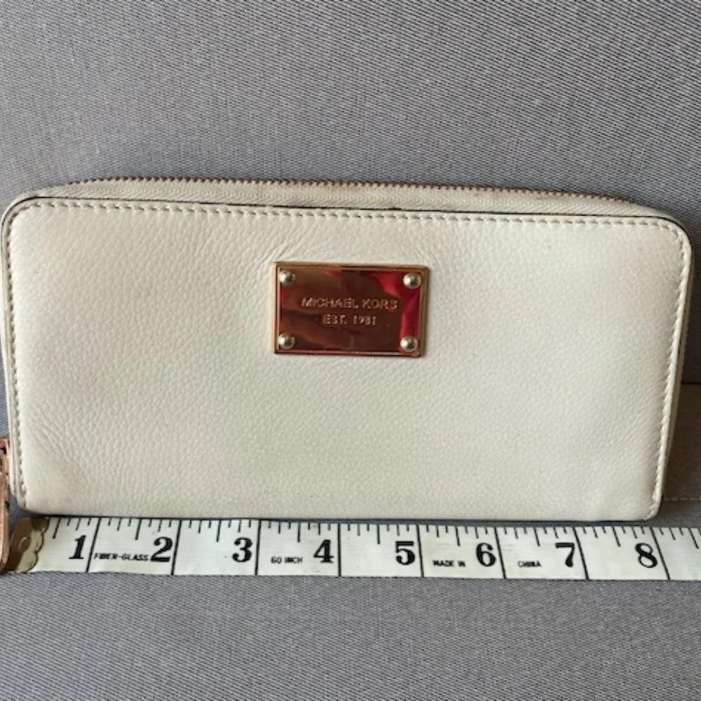 Michael Kors bag & wallet - Picture 16 of 16
